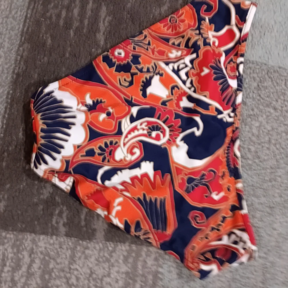 Bikini Set - Picture 5 of 5